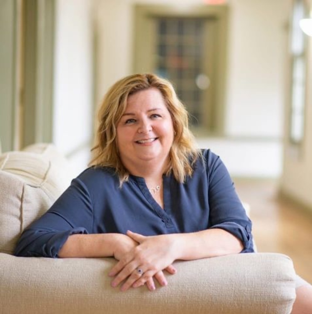Meet your Posher, Jenny